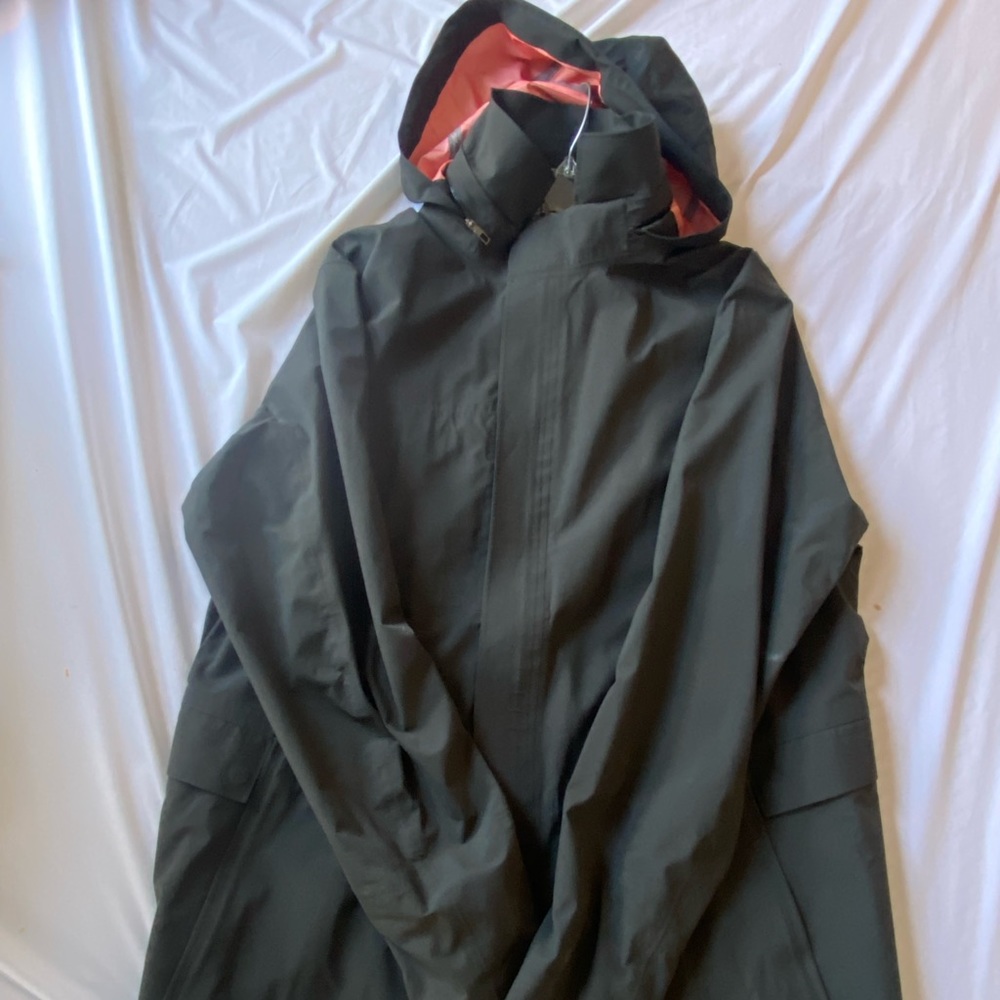 Mens Lululemon Jacket size L